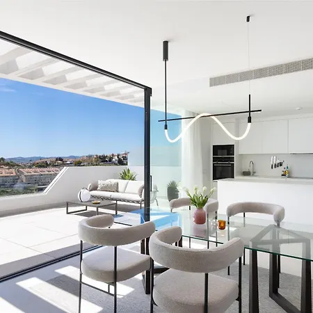 Luxury 3-bedroom Skyline In Higueron