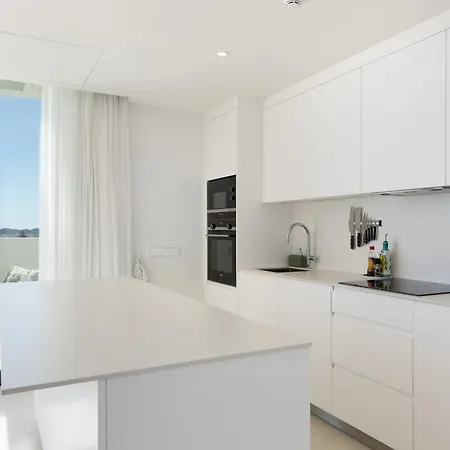 Apartamento Luxury 3-bedroom Skyline In Higueron