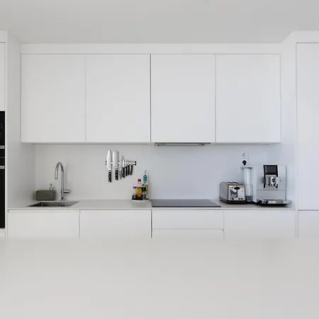 Luxury 3-bedroom Skyline In Higueron Fuengirola