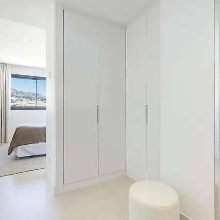 Apartamento Luxury 3-bedroom Skyline In Higueron *